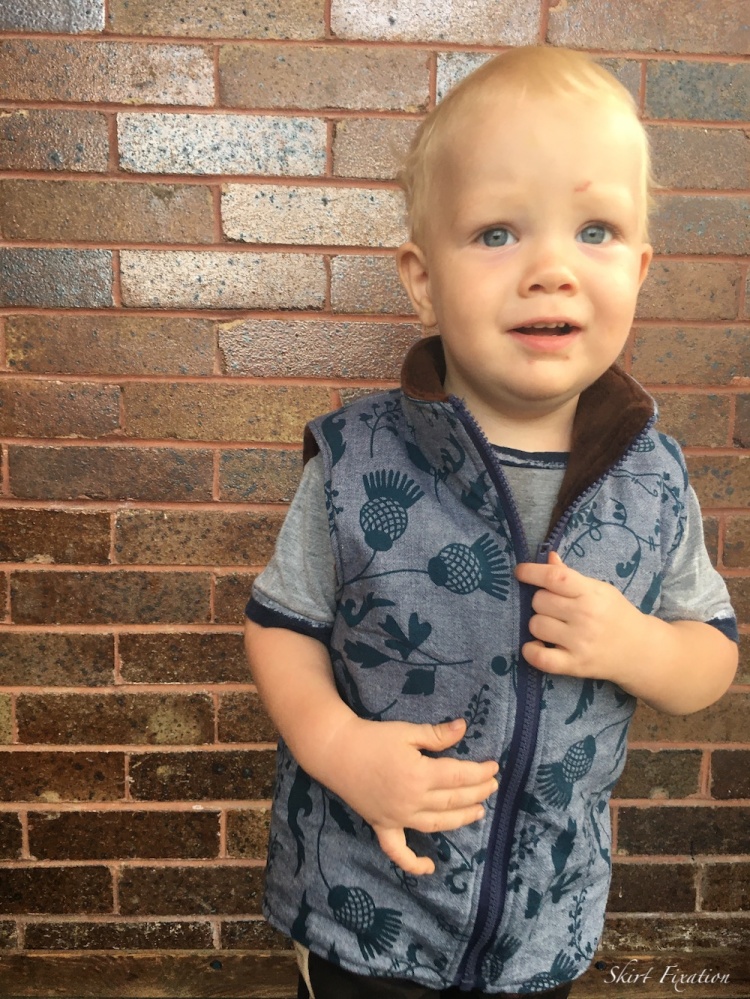 Hygge Vest sewn and reviewed by Skirt Fixation